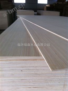 E1级家装实木板材胶合板多层板杨木三合板三夹板1220*2440*7mm
