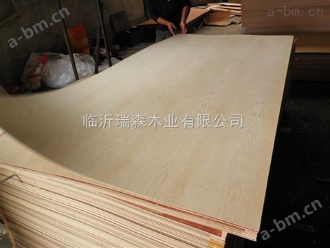 18mm曲柳木细木工板家具板E1级环保板材